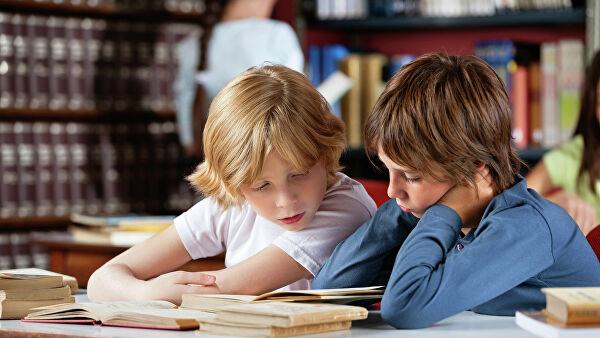 Что лучше научит ребенка читать